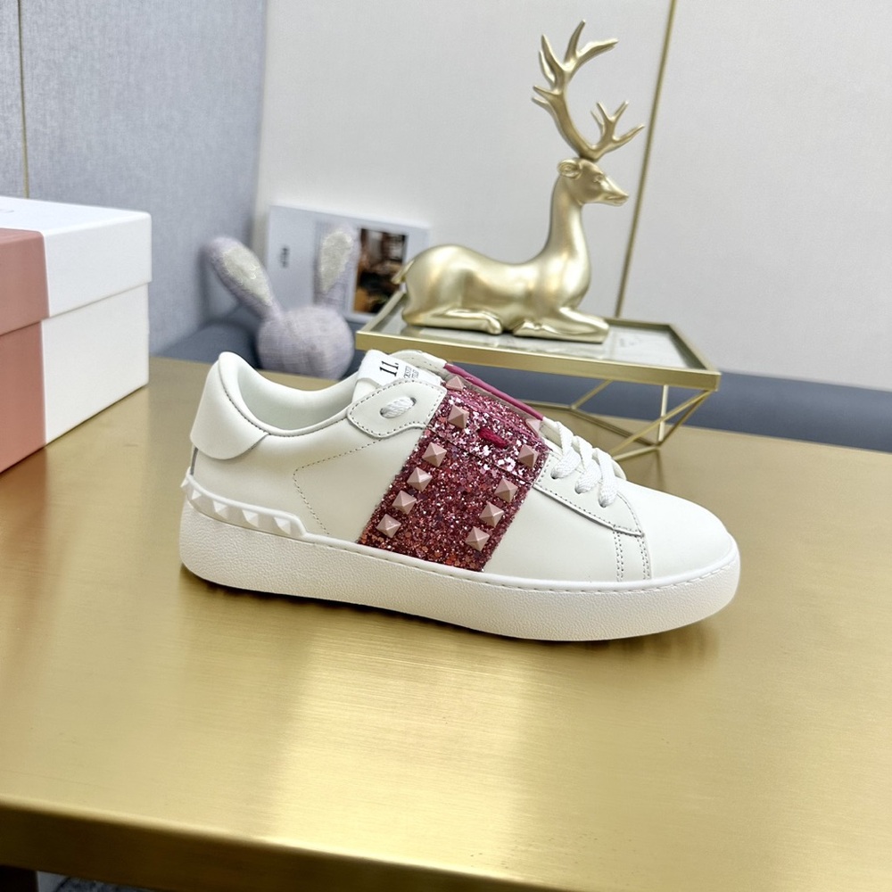 Valentino platform women shoes stylish rivet-studded personalized loafers